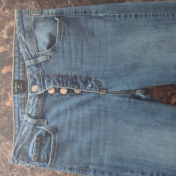 Robinson Button Front Release Hem Kick Flair - Picture 2 of 5